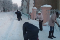 Субботник по уборке снега