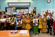 В 1 "А" классе мероприятие ко Дню матери